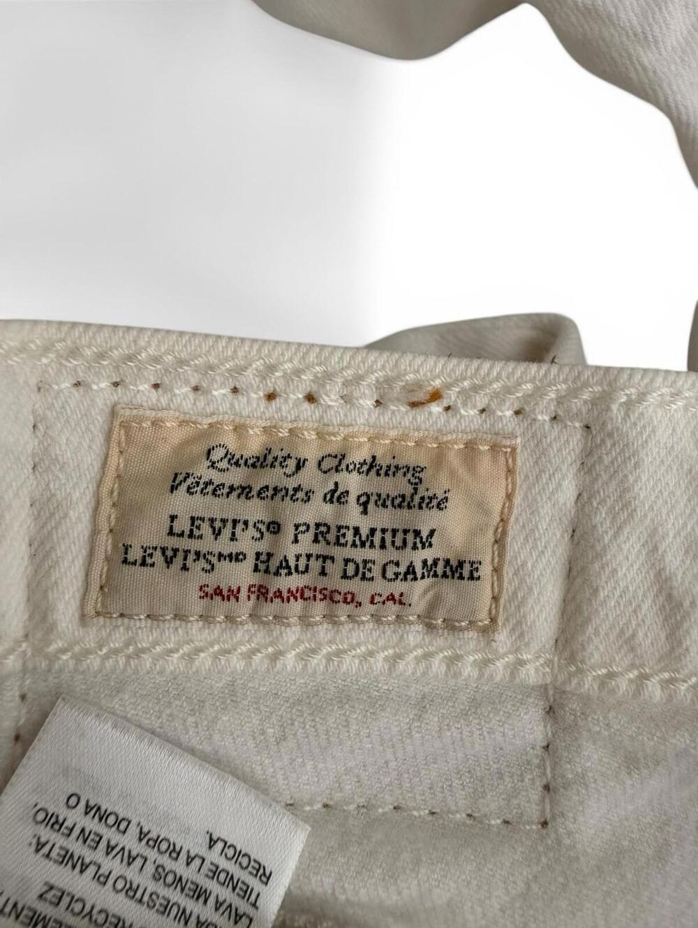 Levis Premium Ribcage Straight Ankle Jeans Women's Size 26 White W26 L27 Denim - Picture 8 of 9